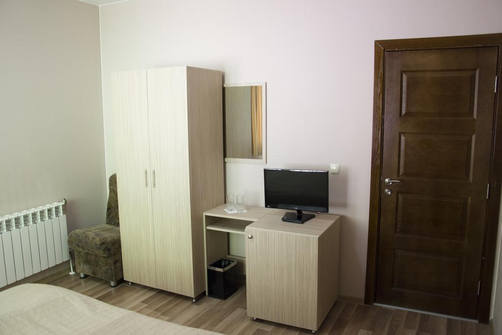 Ивелия Къща За Гости Dospat Luaran gambar